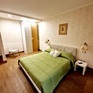 apt-fuga-a-napoli.hotels-amalfi.com/